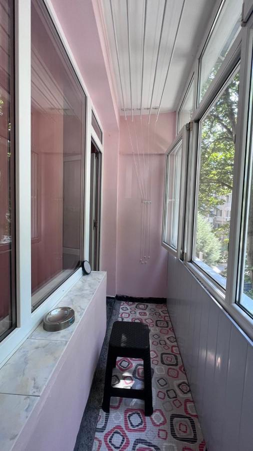 Ferienwohnung Сладкият Кът На Радост Burgas City Exterior foto